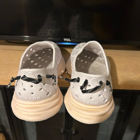 Kane Revive active recovery shoes
White/Cream
Size 12 mens - Picture 4 of 7